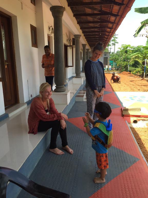 Ayana's Homestay Alappuzha Luaran gambar